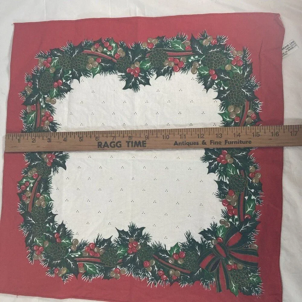 Sunweave Linen Set of 6 Holly & Pinecones Napkins Christmas Holidays Vintage